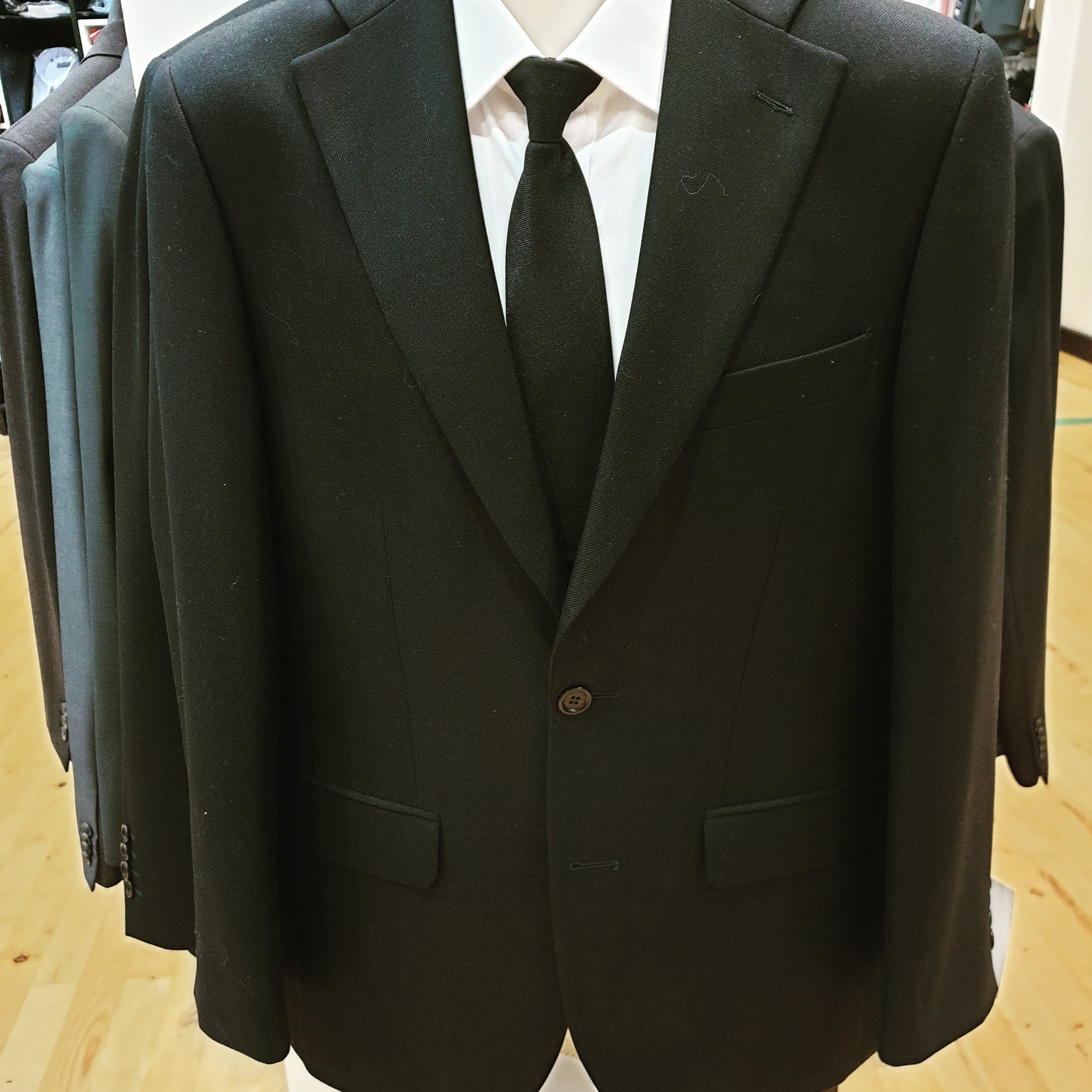 Funeral suit hire – ItSuitsCork
