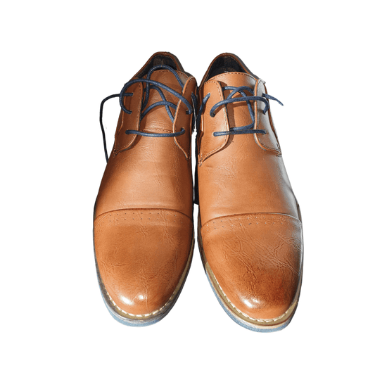 Brown dress shoe, also suitable for jeanswear